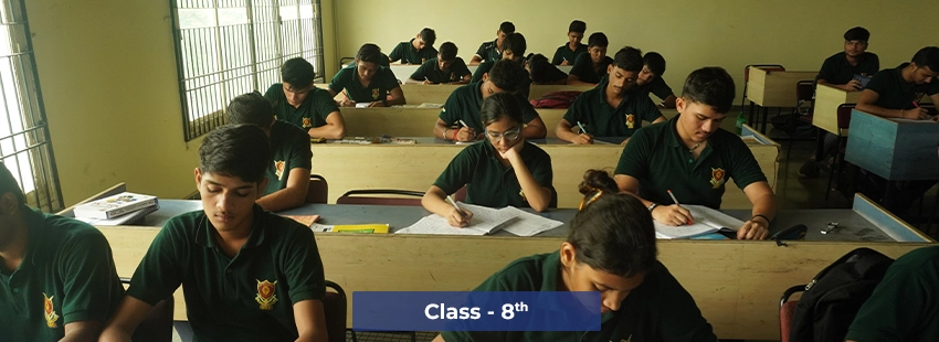 day boarding schools for class 8 lucknow